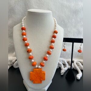 18” Orange jasper and fresh water pearl necklace. New.  free earrings